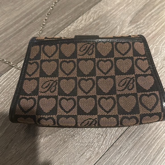 BRIGHTON Crossbody Organizer Clutch Wallet - Black Leather & Heart Fabric - Picture 2 of 14